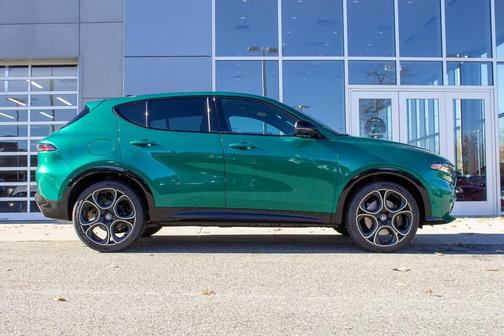 2025 Alfa Romeo Tonale Intensa AWD