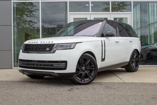 2023 Land Rover Range Rover P530 SE