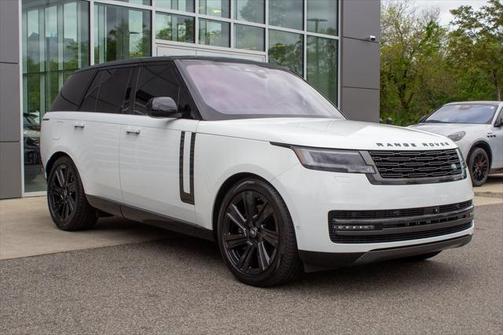 2023 Land Rover Range Rover P530 SE