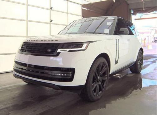 2023 Land Rover Range Rover P530 SE