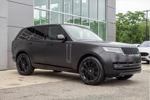 2024 Land Rover Range Rover P530 SE
