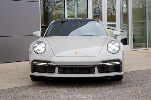 2022 Porsche 911 Turbo S