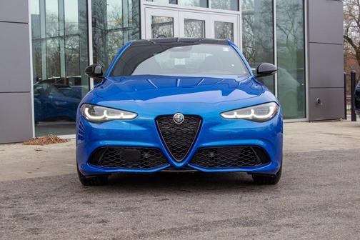 2025 Alfa Romeo Giulia AWD