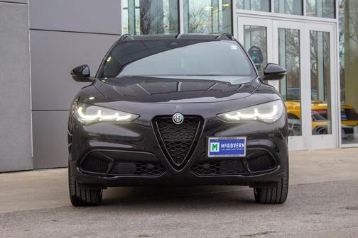 2025 Alfa Romeo Stelvio Sprint AWD