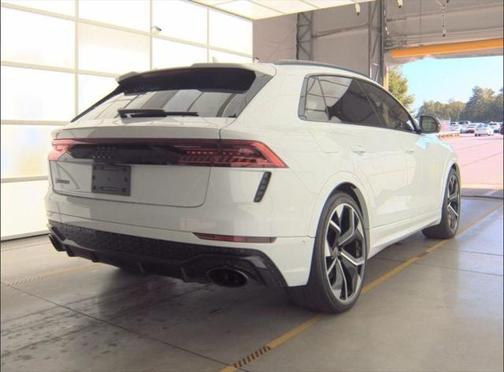 2024 Audi RS Q8 4.0T