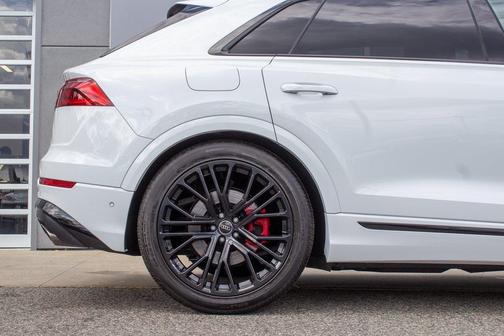 2024 Audi SQ8 4.0T Prestige