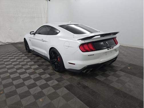 2021 Ford Shelby GT500 Base