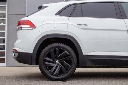 2022 Volkswagen Atlas Cross Sport 3.6L V6 SE w/Technology