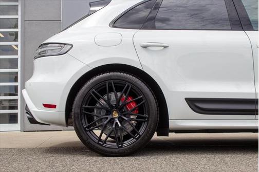2022 Porsche Macan GTS