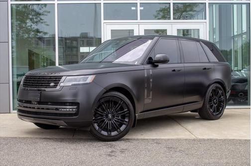2023 Land Rover Range Rover P530 SE