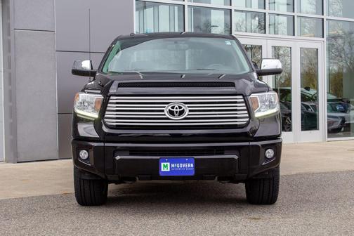 Midnight Black Metallic 2017 Toyota Tundra Platinum
