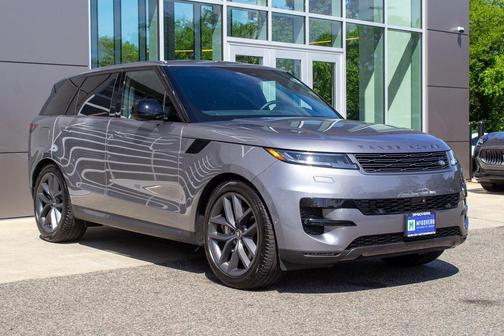 2025 Land Rover Range Rover Sport SE