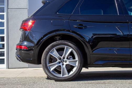 2025 Audi Q5 45 S line Premium