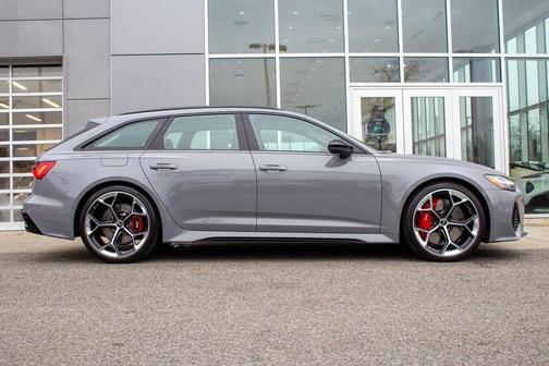 2025 Audi RS 6 Avant 4.0T
