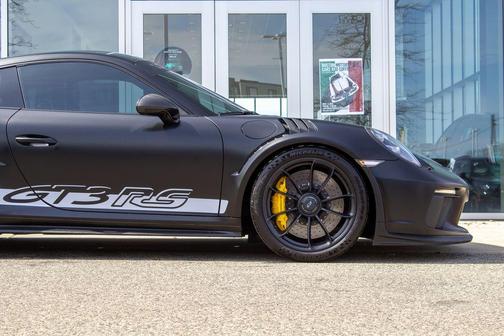 2019 Porsche 911 GT3 RS
