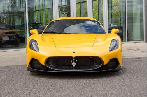 2023 Maserati MC20 Base