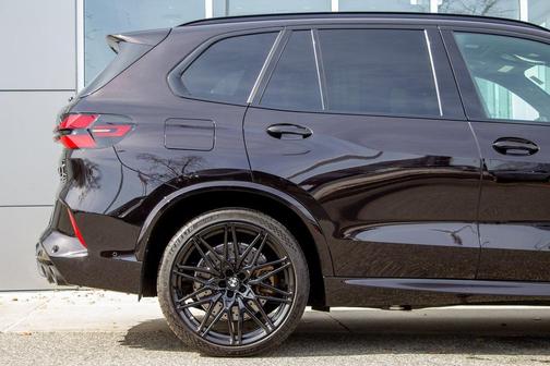 2025 BMW X5 M Base