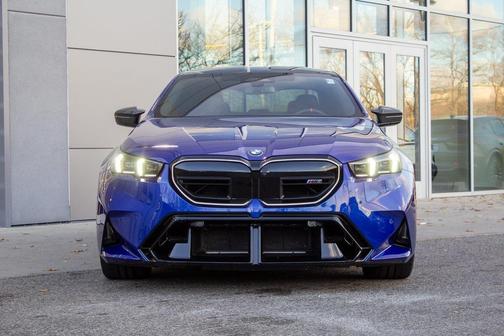 2025 BMW M5 Base