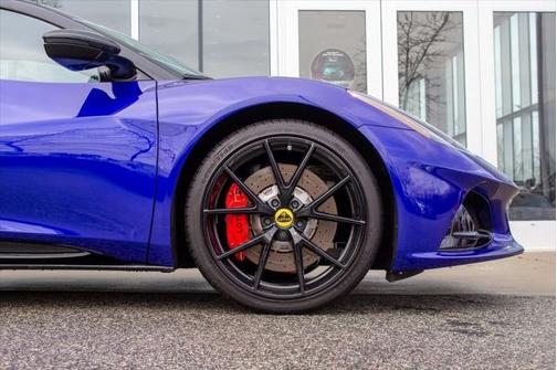 2024 Lotus Emira V6 First Edition
