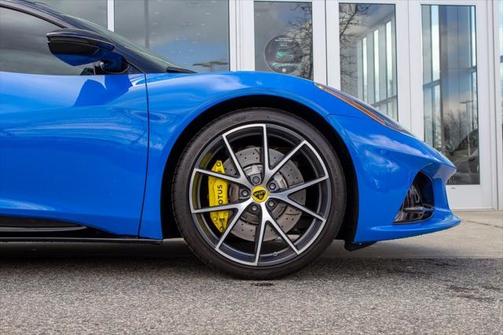 2024 Lotus Emira V6 First Edition