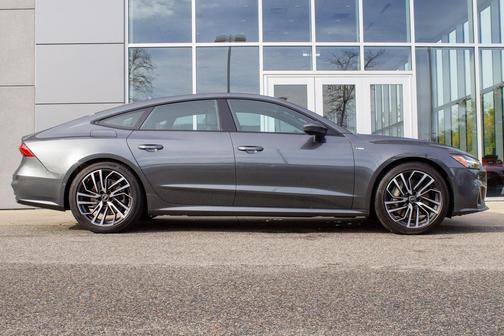 2025 Audi A7 3.0T Premium Plus