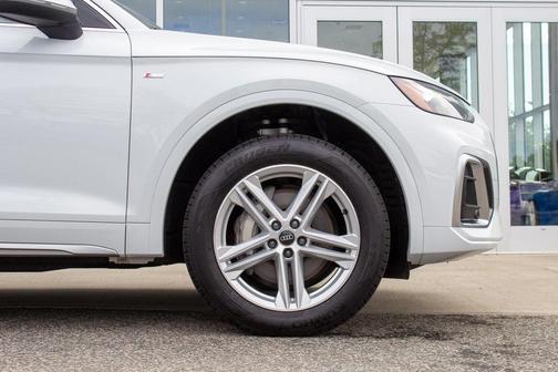 2025 Audi Q5 55 S line Premium Plus