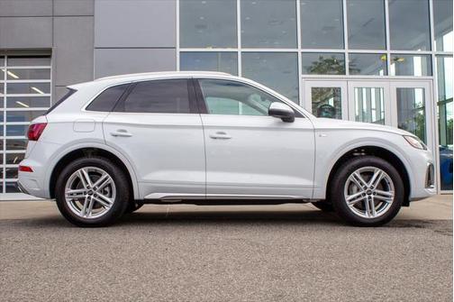2025 Audi Q5 55 S line Premium Plus