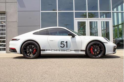 2020 Porsche 911 Carrera S