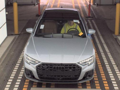 2023 Audi A8 L 55 TFSI quattro Tiptronic