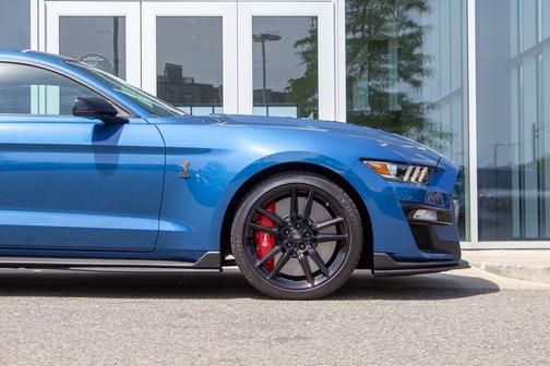 Ford Performance Blue Metallic 2021 Ford Shelby GT500 Base