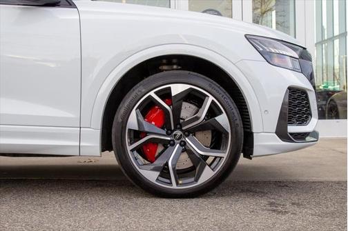2024 Audi RS Q8 4.0T