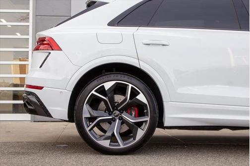 2024 Audi RS Q8 4.0T