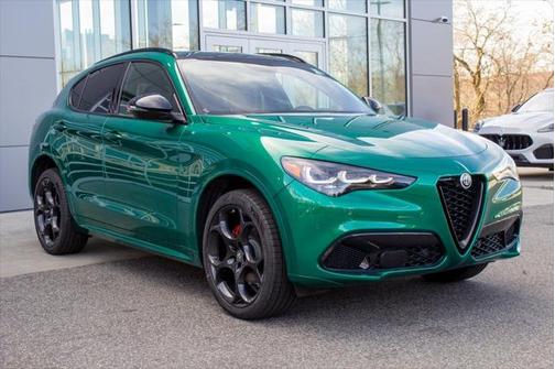 2025 Alfa Romeo Stelvio Ti