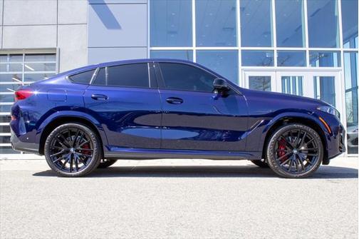 2024 BMW X6 M60i