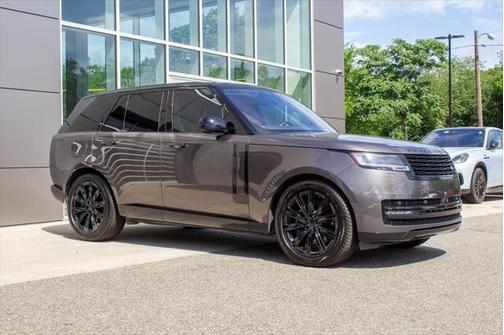 2023 Land Rover Range Rover P530 SE