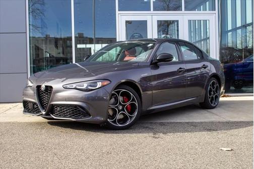 2025 Alfa Romeo Giulia AWD