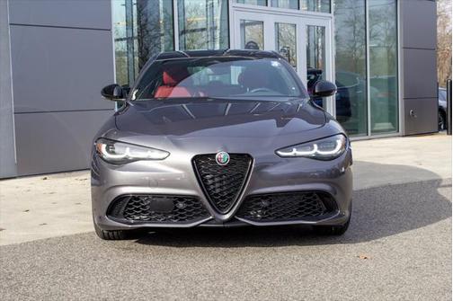 2025 Alfa Romeo Giulia AWD