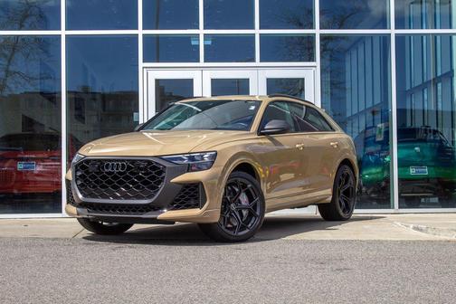 Brown 2025 Audi RS Q8 4.0T