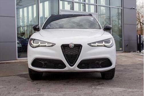 2025 Alfa Romeo Stelvio Sprint AWD