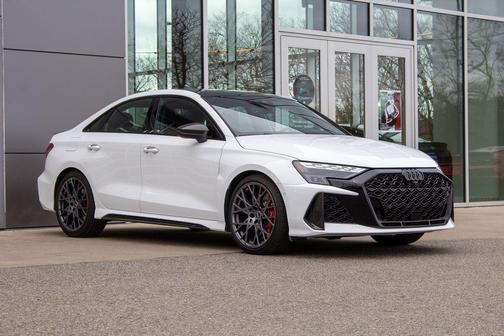 Arkona White 2025 Audi RS 3 TFSI quattro S tronic