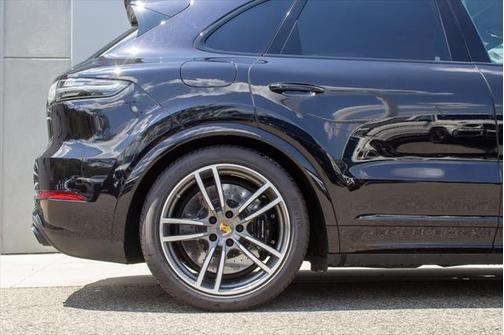 2021 Porsche Cayenne S