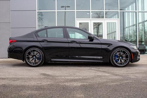 2022 BMW M5 Competition