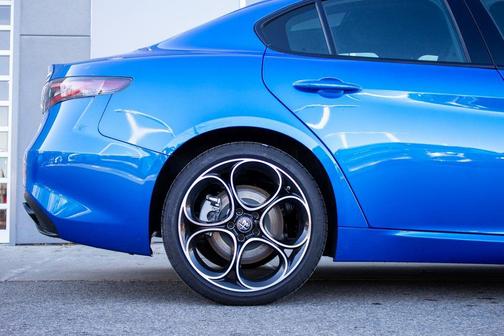 2025 Alfa Romeo Giulia AWD