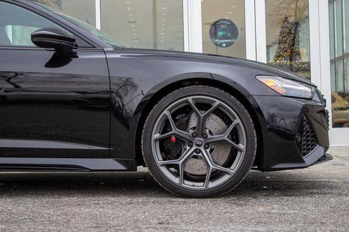 Black 2026 Audi RS 6 Avant 4.0T