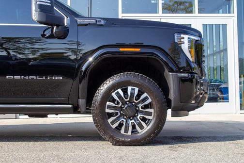 2025 GMC Sierra 2500 Denali Ultimate