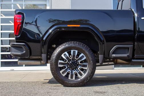2025 GMC Sierra 2500 Denali Ultimate