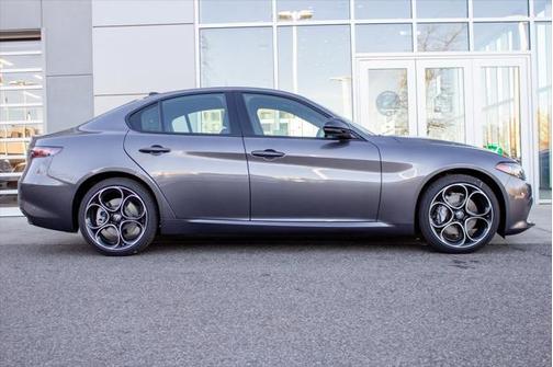 2025 Alfa Romeo Giulia AWD