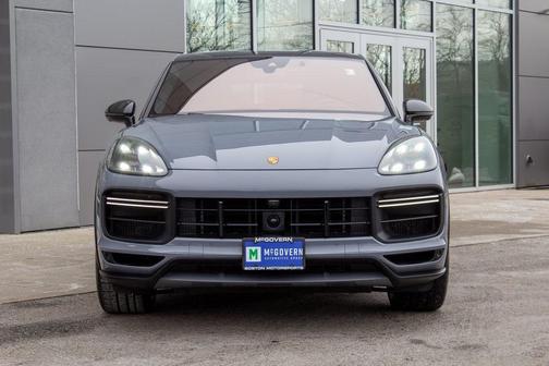 2023 Porsche Cayenne Turbo GT