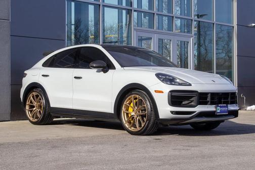 2022 Porsche Cayenne Turbo GT
