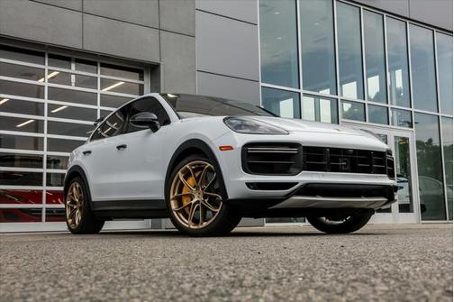 2022 Porsche Cayenne Turbo GT